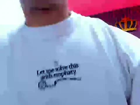 Snapshot of adrian_ray chatting on 09-26-25, 06:34 adrian ray online show from 09-26-25, 06:34