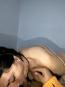 Snapshot of JyA1204 chatting on 09-12-25, 04:56 JyA1204 online show from 09-12-25, 04:56