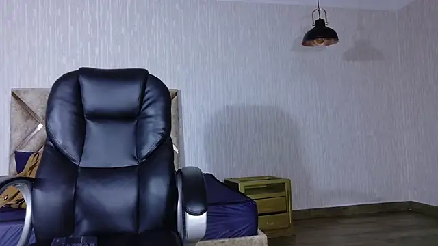 Olivia11  online show from 12-05-25, 11:41