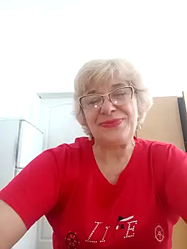 Snapshot of 52MiaLove02 chatting on 06-11-26, 04:43 52MiaLove02 online show from 06-11-26, 04:43
