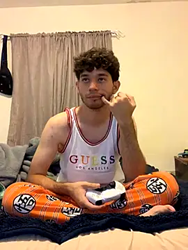 Snapshot of pitudo1313wuero chatting on 09-16-25, 04:35 pitudo1313wuero online show from 09-16-25, 04:35