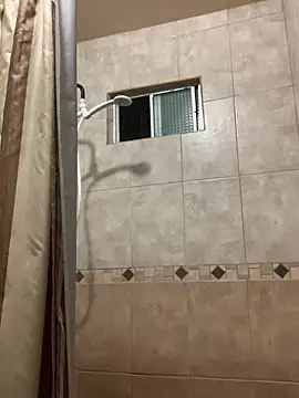 pitudo1313wuero online show from 02-09-26, 05:00