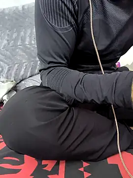 yazinyazin1 online show from 11-23-25, 07:35