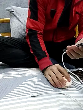 yazinyazin1 online show from 12-16-25, 12:26