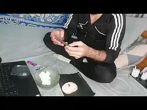 yazinyazin1 online show from 03-16-26, 10:47