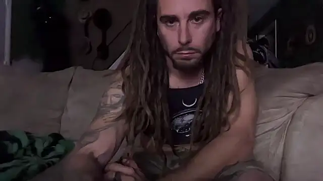 Trippie hippies1313 online show from 11-08-25, 04:01