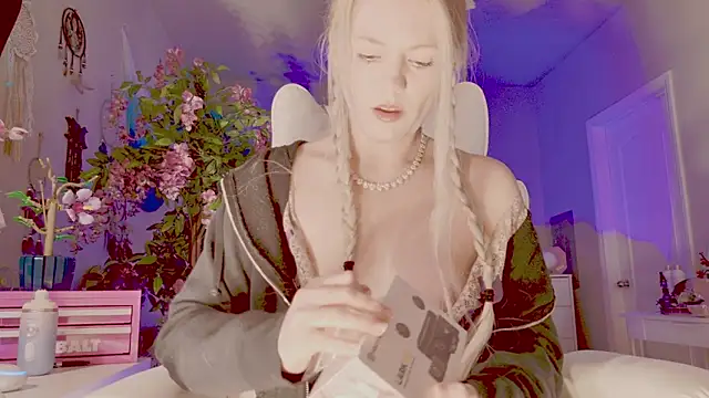 Talulaa online show from 03-21-26, 11:30