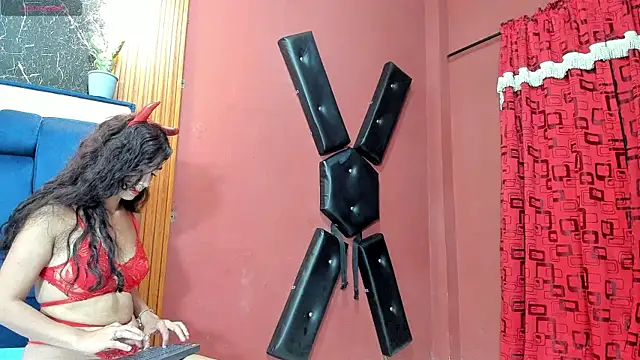 JisooLuv online show from 11-18-25, 07:40