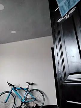 Eva Clark01 online show from 10-03-25, 11:29