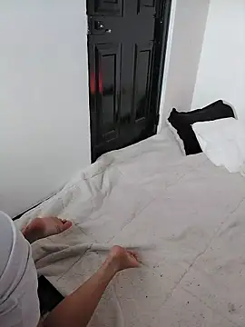 Eva Clark01 online show from 10-31-25, 04:52