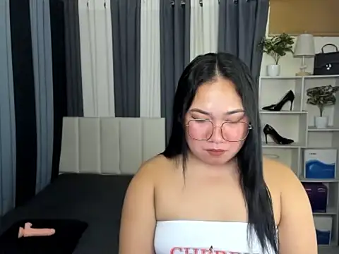 TsUncutKaren online show from 03-17-26, 05:05