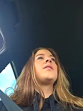 Luna Lynn online show from 04-05-26, 11:29