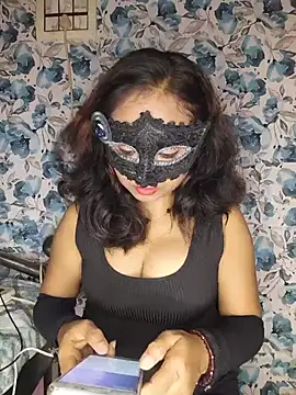 Snapshot of yours_sugar_babe chatting on 06-25-26, 10:53 yours sugar babe online show from 06-25-26, 10:53