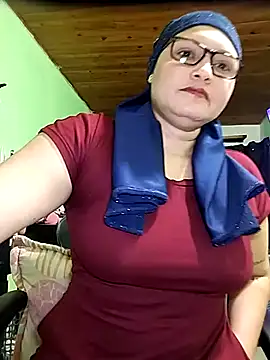 Snapshot of zulaija_masih chatting on 09-18-25, 01:40 zulaija masih online show from 09-18-25, 01:40