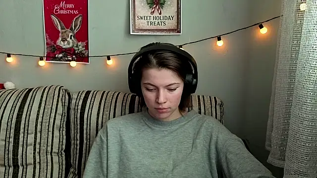 CutieAnny online show from 01-18-26, 07:34