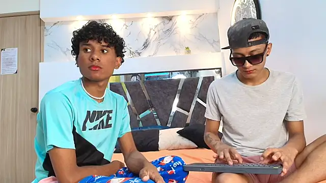 Snapshot of YOUNGS_GUYS chatting on 09-12-25, 07:47 YOUNGS GUYS online show from 09-12-25, 07:47