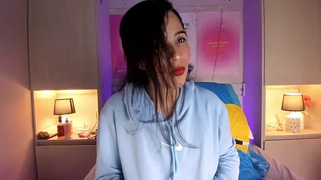 LexxaQueen online show from 11-15-25, 04:10