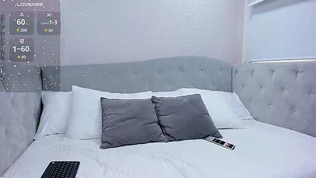 Snapshot of katia_parker_ chatting on 09-21-25, 07:48 katia parker online show from 09-21-25, 07:48