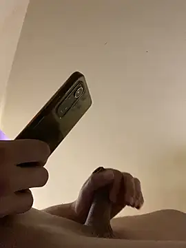 Snapshot of YHSexylove20 chatting on 11-05-25, 02:44 YHSexylove20 online show from 11-05-25, 02:44