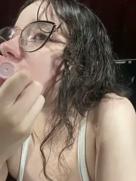 sukubo   online show from 11-28-25, 03:53