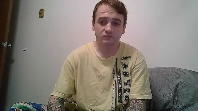 Snapshot of Mr_nightfall chatting on 08-03-26, 03:16 Mr nightfall online show from 08-03-26, 03:16