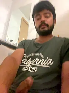 Agusmini online show from 01-07-26, 05:37