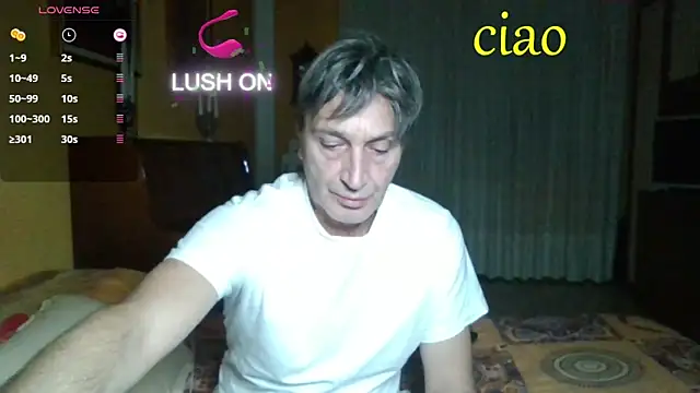Snapshot of lattediyak chatting on 12-16-25, 12:04 lattediyak online show from 12-16-25, 12:04