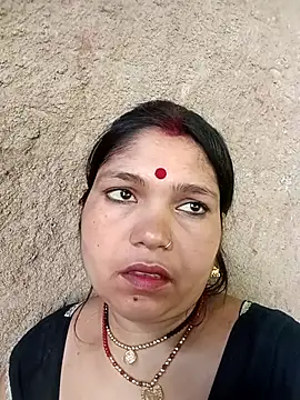 Snapshot of Rashili_jaan chatting on 06-11-26, 02:53 Rashili jaan online show from 06-11-26, 02:53