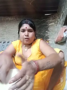 Snapshot of Rashili_jaan chatting on 06-18-26, 03:51 Rashili jaan online show from 06-18-26, 03:51