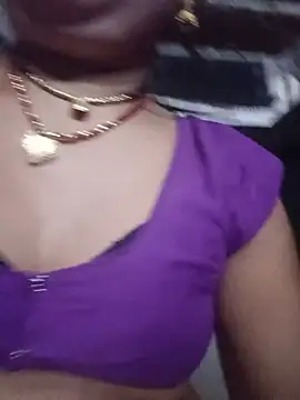 Snapshot of Rashili_jaan chatting on 06-25-26, 03:38 Rashili jaan online show from 06-25-26, 03:38