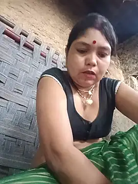 Snapshot of Rashili_jaan chatting on 06-28-26, 01:33 Rashili jaan online show from 06-28-26, 01:33