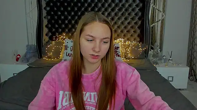 MilaAddams online show from 01-10-26, 07:04