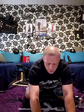 Sklave-Sille online show from 09-10-25, 01:00