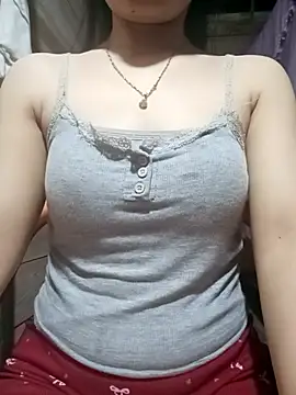 LucyyLy online show from 04-01-26, 11:24