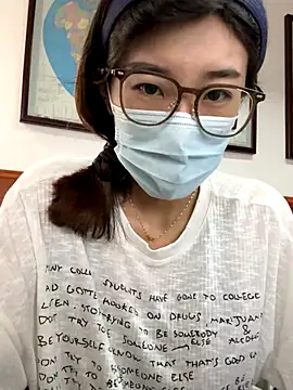 Lulu125216 online show from 09-11-25, 05:51