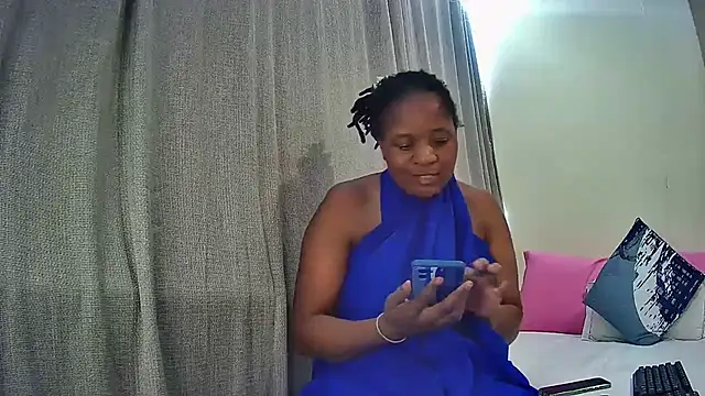 Snapshot of Sphebarbiex1 chatting on 10-17-25, 01:03 Sphebarbiex1 online show from 10-17-25, 01:03