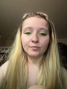 Milana Key online show from 10-15-25, 10:15