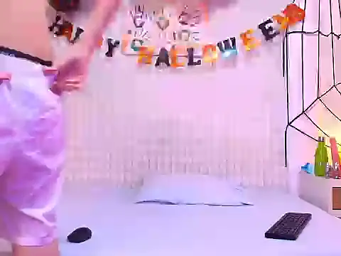 LuigiMarchetti online show from 10-27-25, 07:51