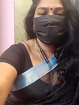 Snapshot of Tamil_Azhaghi25 chatting on 01-17-26, 06:18 Tamil Azhaghi25 online show from 01-17-26, 06:18