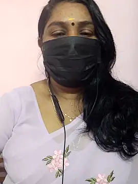 Snapshot of Tamil_Azhaghi25 chatting on 02-06-26, 06:00 Tamil Azhaghi25 online show from 02-06-26, 06:00