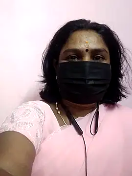 Snapshot of Tamil_Azhaghi25 chatting on 06-08-26, 05:46 Tamil Azhaghi25 online show from 06-08-26, 05:46