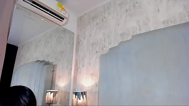 Snapshot of shanty_cole chatting on 06-19-26, 01:15 shanty cole online show from 06-19-26, 01:15