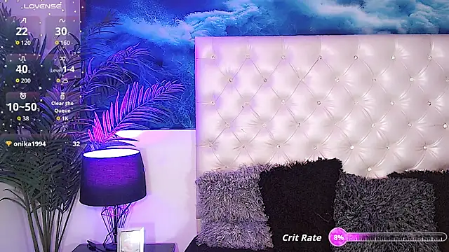 Valeria Swett  online show from 11-14-25, 09:02