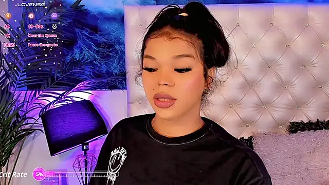 Valeria Swett  online show from 04-12-26, 08:36