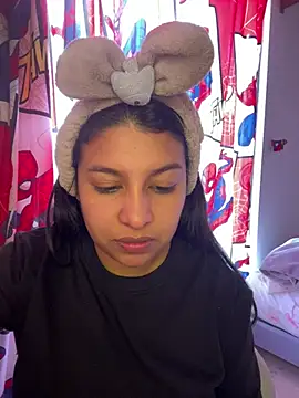  Chloe Smith online show from 07-14-26, 04:02