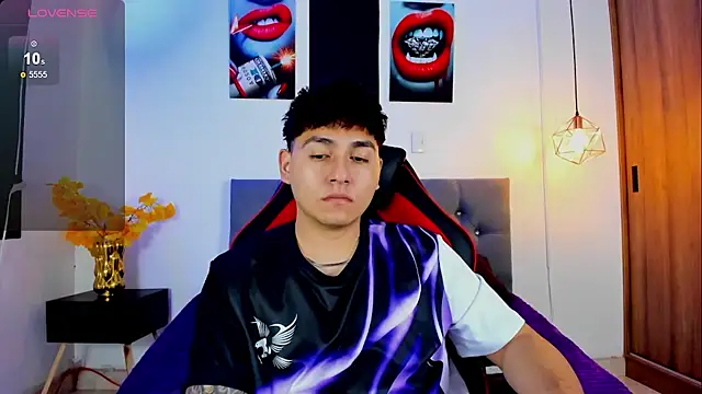 Nicolas James Sc online show from 11-10-25, 01:32