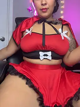 latina curvy22 online show from 10-31-25, 06:20