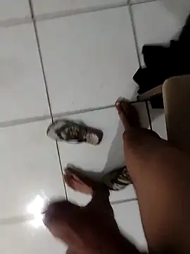 sueldofo online show from 10-24-25, 12:41