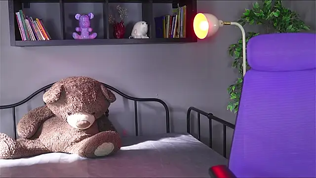 Mystic blue online show from 11-10-25, 01:10