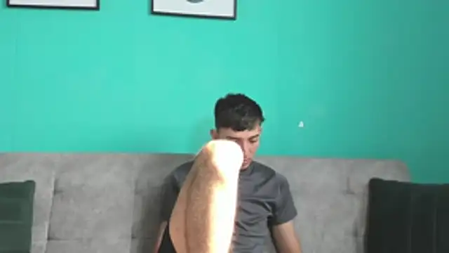 Maikol Ortiz online show from 02-14-26, 02:36